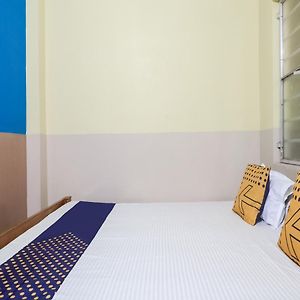 Single Room Bathroom